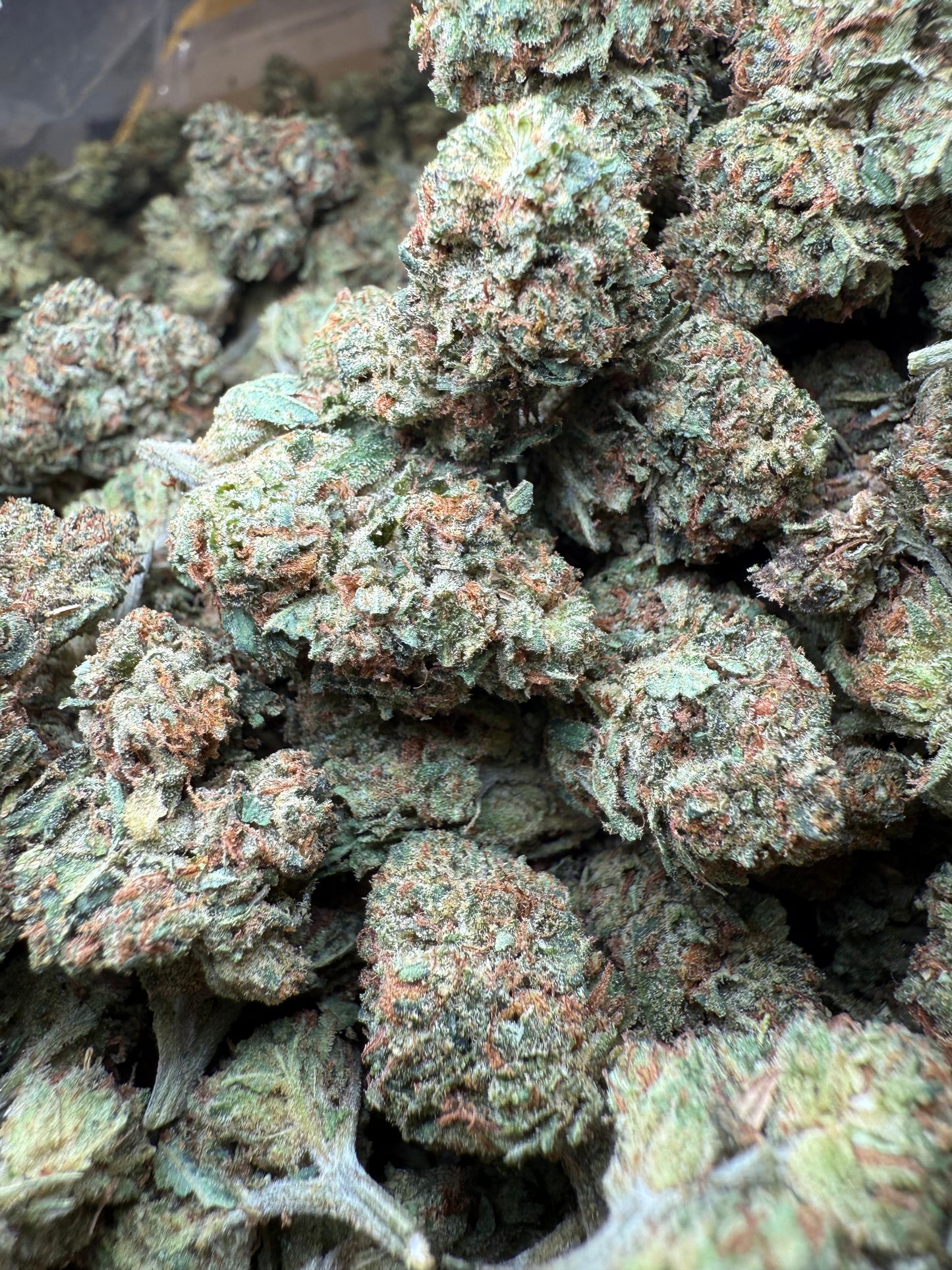 1 Pound - Frozen Lemons THCA Strain Frisco Labs