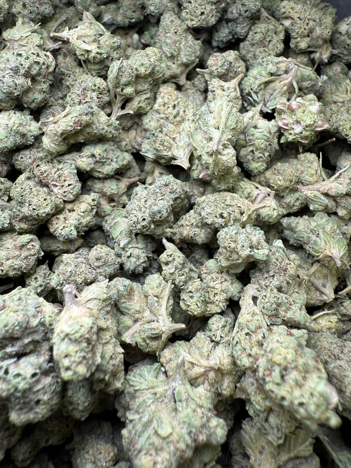 1 Pound - Mendo Montage THCA Strain (Smalls) Frisco Labs